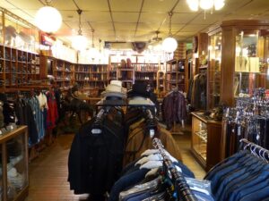 INSIDE-3.jpg