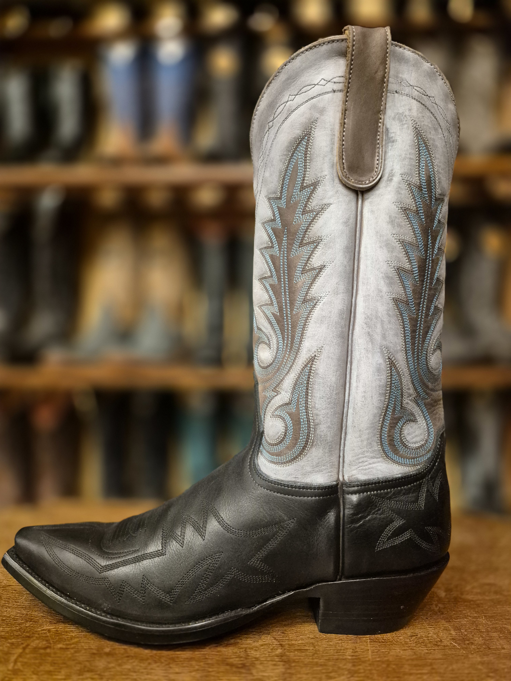 Old Gringo Nevada Black